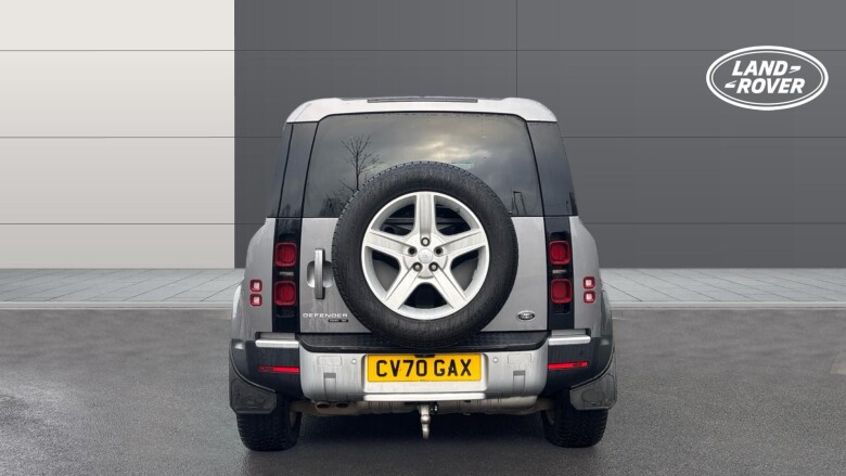 Land Rover Defender 2.0 D240 SE 110 5dr Auto Diesel Estate